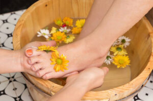 Massage Chân – Massage trị liệu